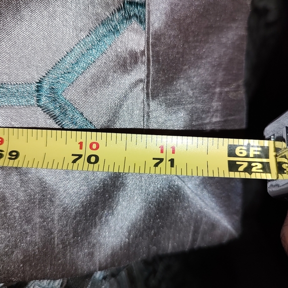 Table Runner (72) inches - Picture 3 of 3